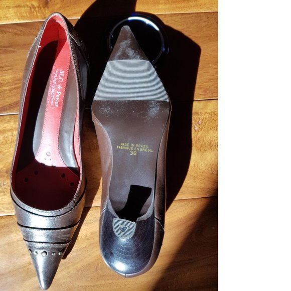 Brown heels - Picture 3 of 3